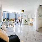 54 B La Estrella Apartment *