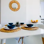 54 B La Estrella Los Cristianos (Tenerife)