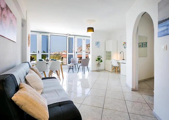 54 B La Estrella Διαμέρισμα *