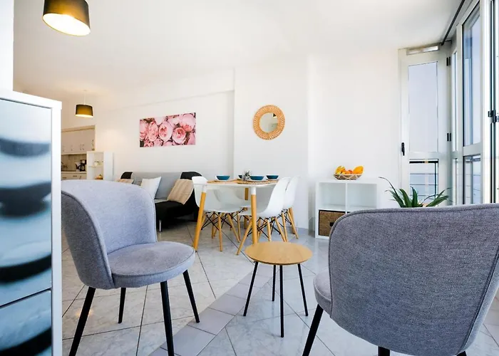 Διαμέρισμα 54 B La Estrella *