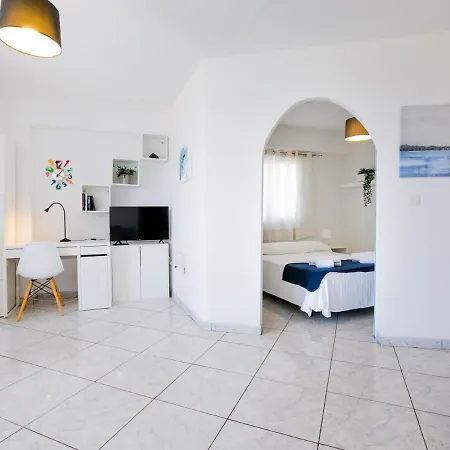 Apartment 54 B La Estrella